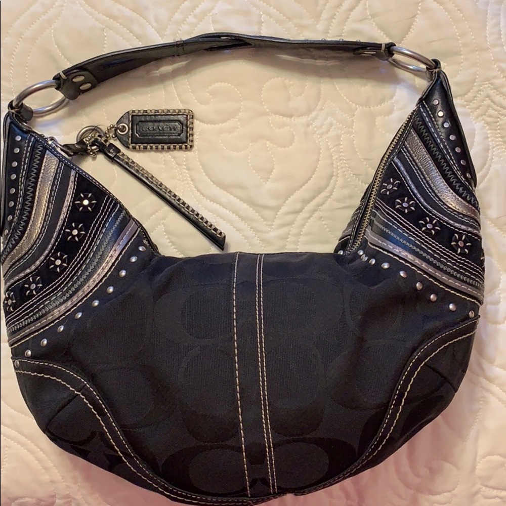 Gorgeous coach bag